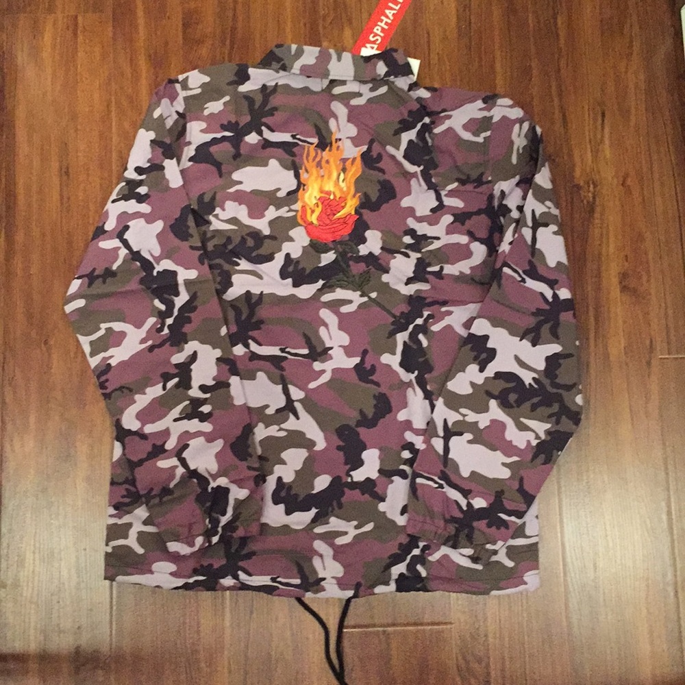 Men’s Camo Windbreaker